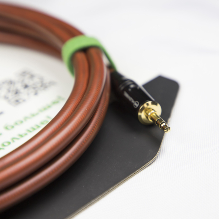 Аудио кабель MUZKABEL MNXMK5B - 1,5 метра, MINI JACK (3.5) - MINI JACK (3.5)