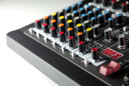 Микшерный пульт Allen&Heath ZED i 10FX