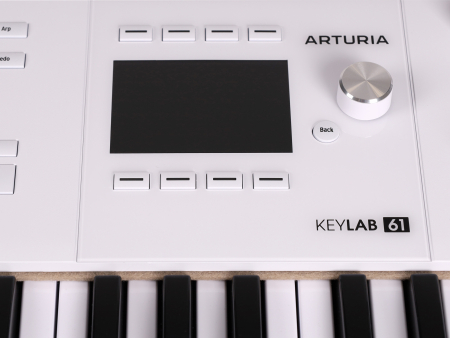 MIDI клавиатура ARTURIA KeyLab MK3 61 WH