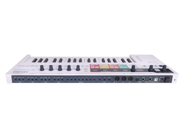 MIDI клавиатура ARTURIA KeyStep Pro WH