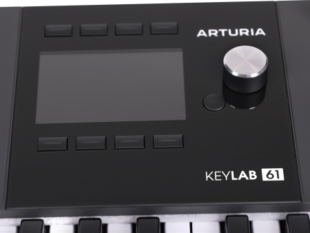 MIDI клавиатура ARTURIA KeyLab MK3 61 BK